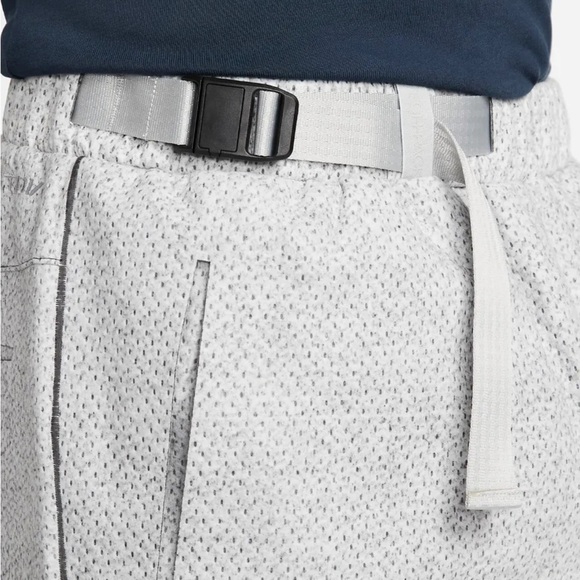 Nike Forward Therma Fit ADV Tech Pack Gray Joggers (M) NWT - Picture 2 of 7